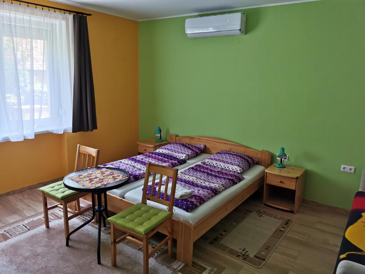 Glazer Szallas Tapolca Exteriér fotografie